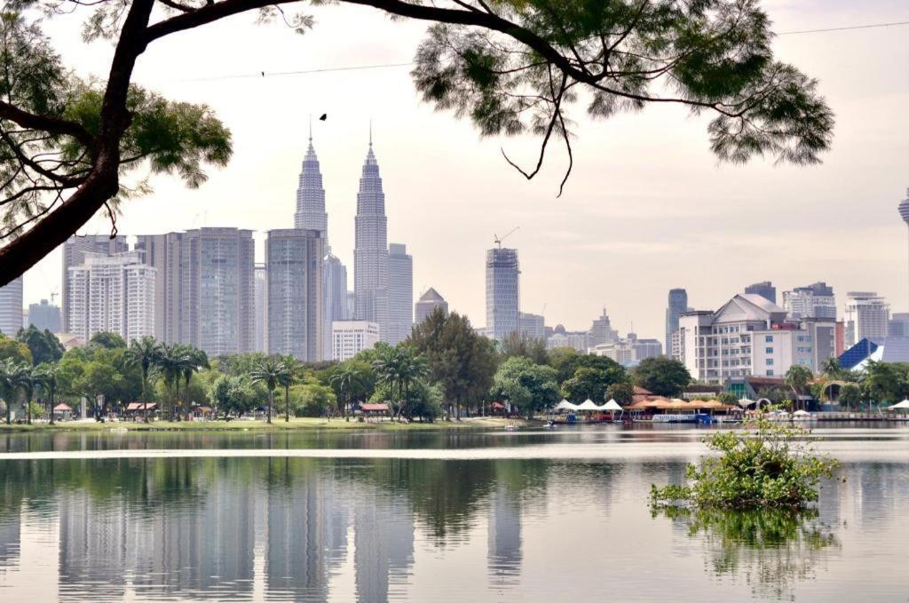 Hotel Ww Kl Kuala Lumpur Esterno foto